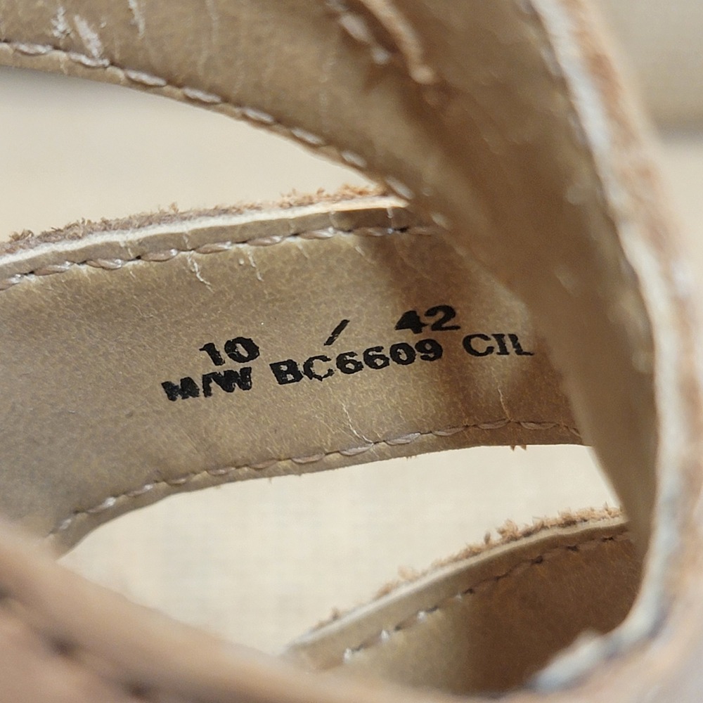 BOC Born Sandals Floral Wedge Heels Tan Leather Slingback Women's Size 10 Boho - Picture 11 of 11